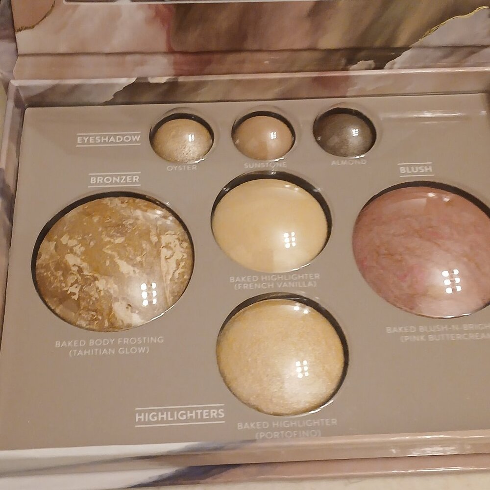 Laura Geller Best of Baked Full Face Palette - Picture 3 of 8